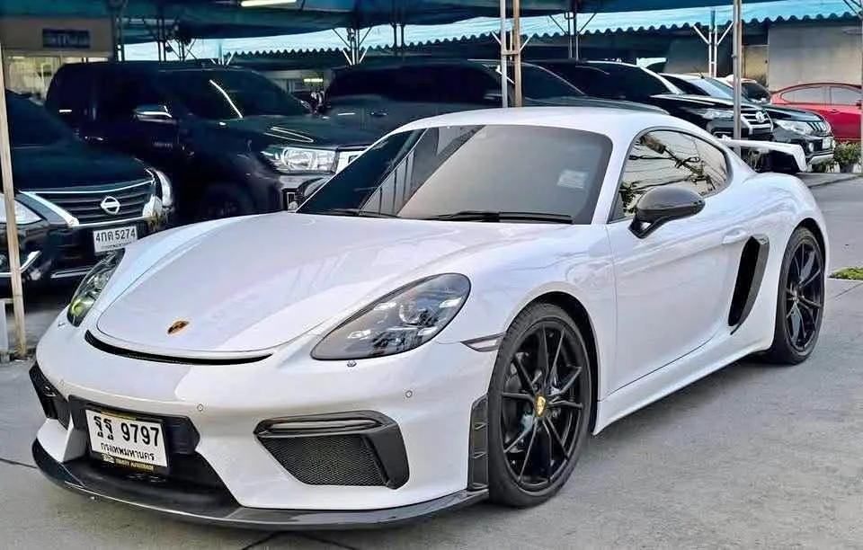 2019 Porsche 718 Boxster and Cayman IV 2