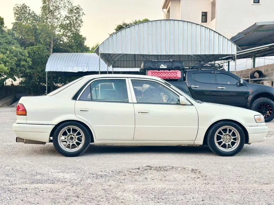 1997 Toyota Corolla Altis VIII (E110) 2