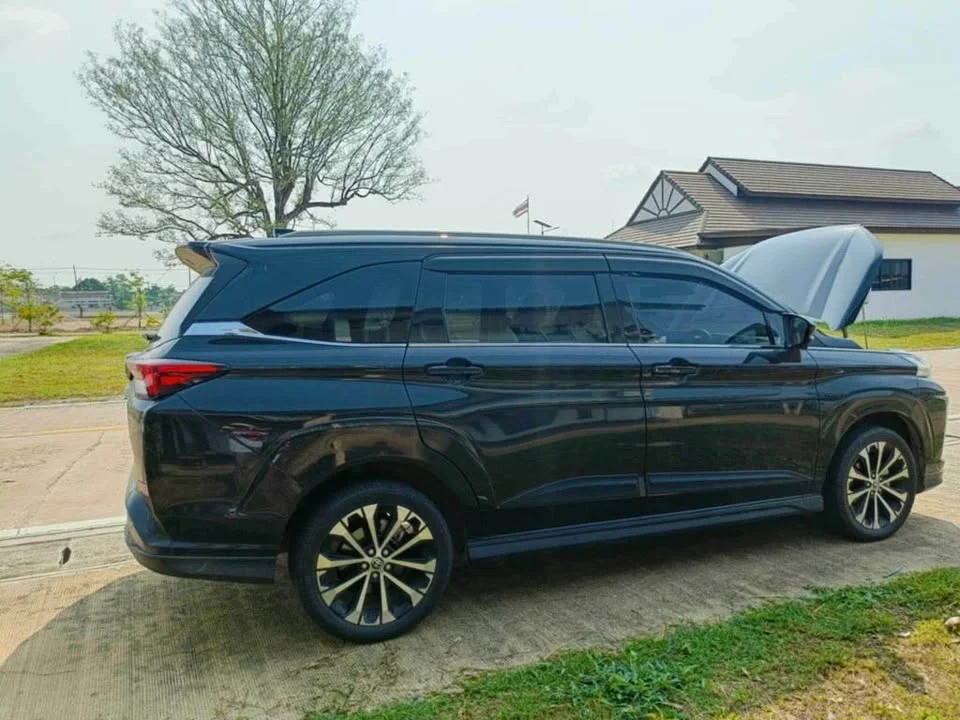 2022 Toyota Veloz III 2