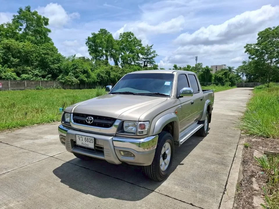 2002 Toyota Hilux Tiger VI 3