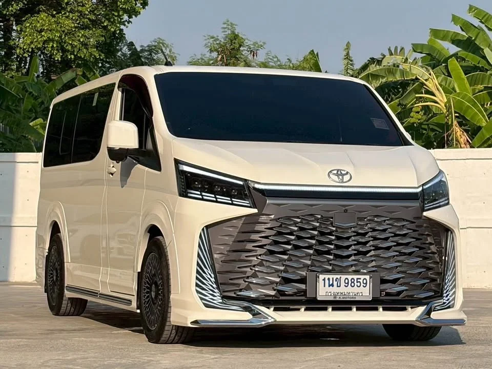 2024 Toyota HiAce VI (H300) 2