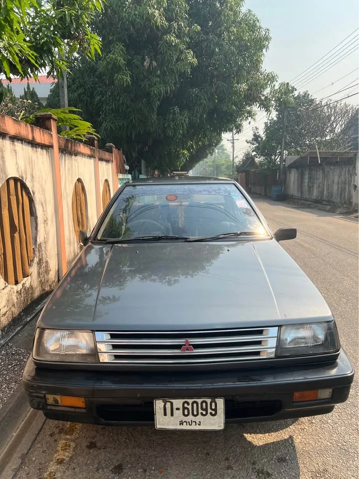 1990 Mitsubishi Lancer Champ IV 3