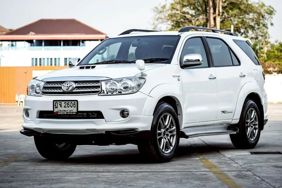 2009 Toyota Fortuner I 2