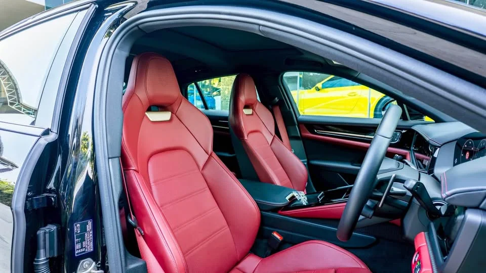 2026 Porsche Panamera II 2