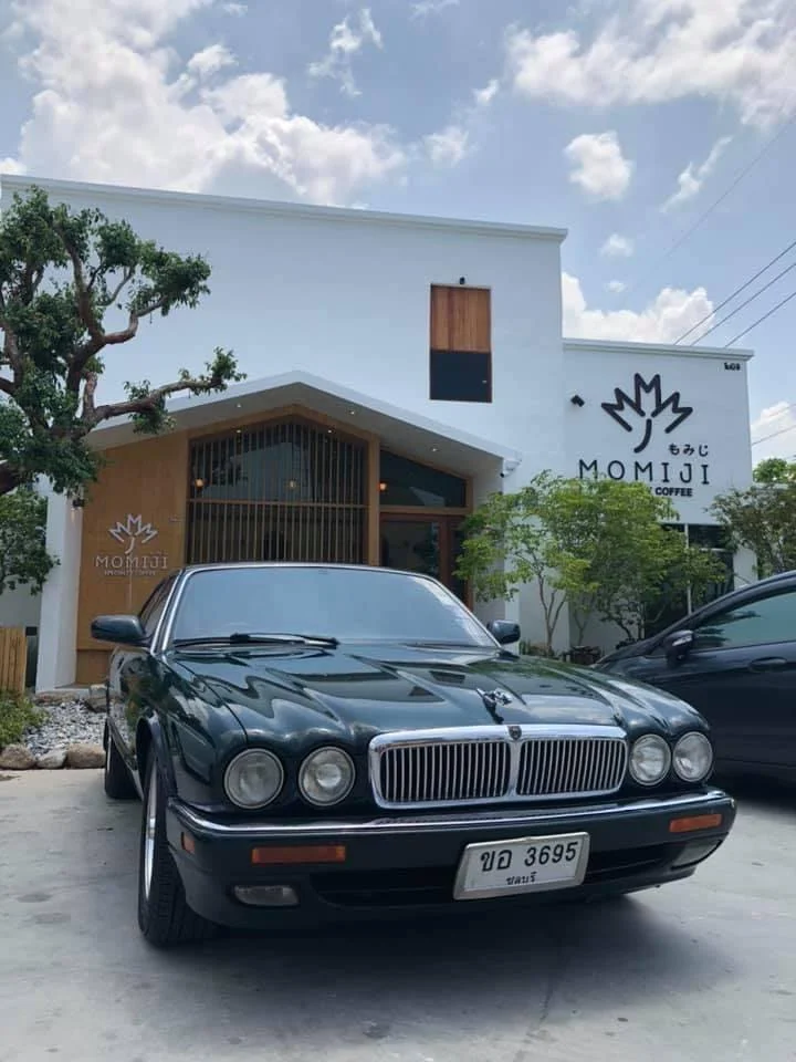 1997 Jaguar XJ X300, X308 3