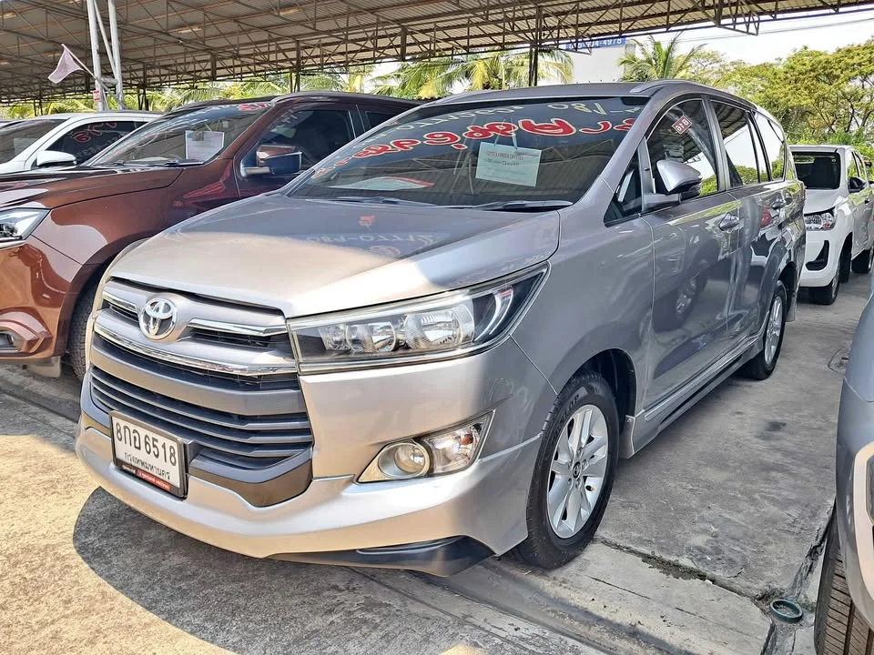 2019 Toyota Innova II 3