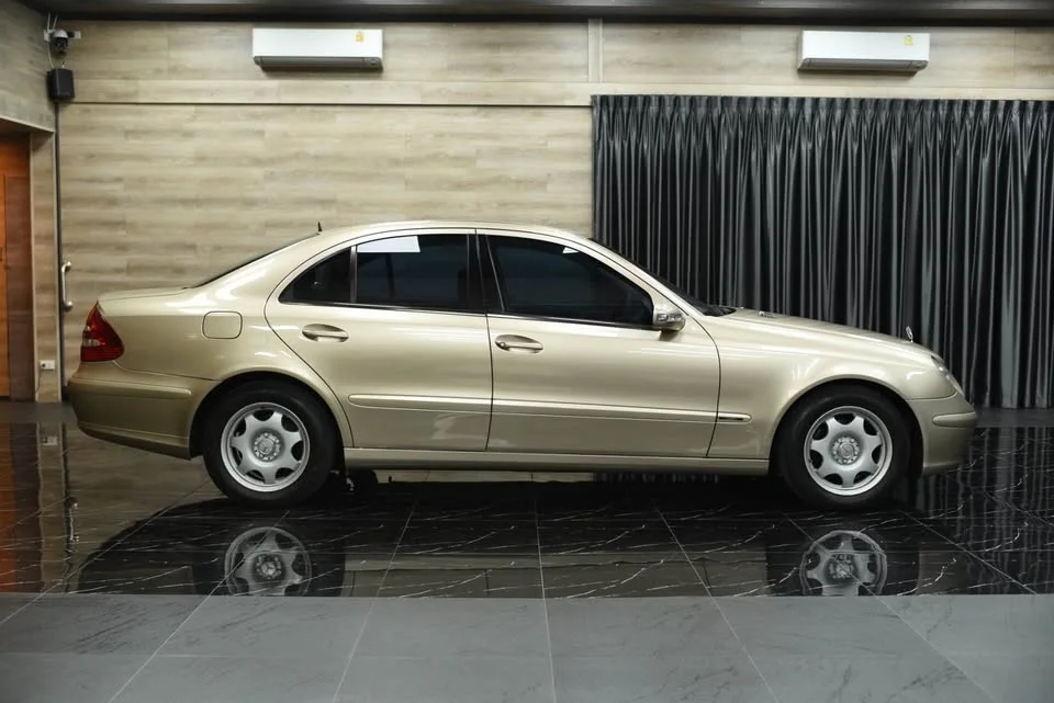 2004 Benz E-Class W211 3
