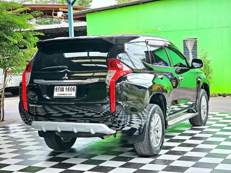 2016 Mitsubishi Pajero Sport III 3