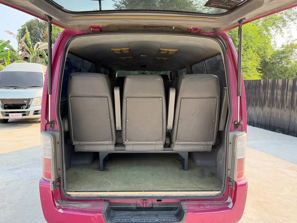 2004 Nissan Urvan V (E25) 3
