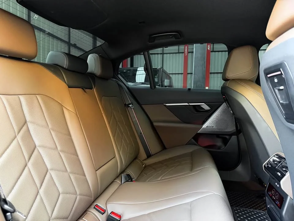 2024 BMW 5er VIII 2