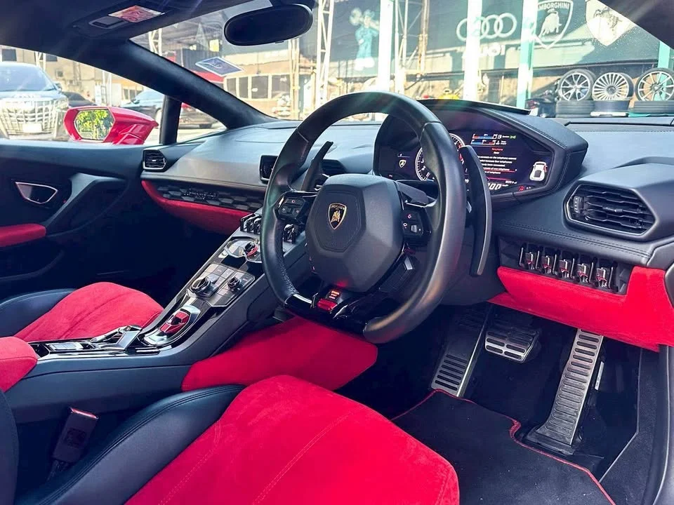 2017 Lamborghini Huracan 3