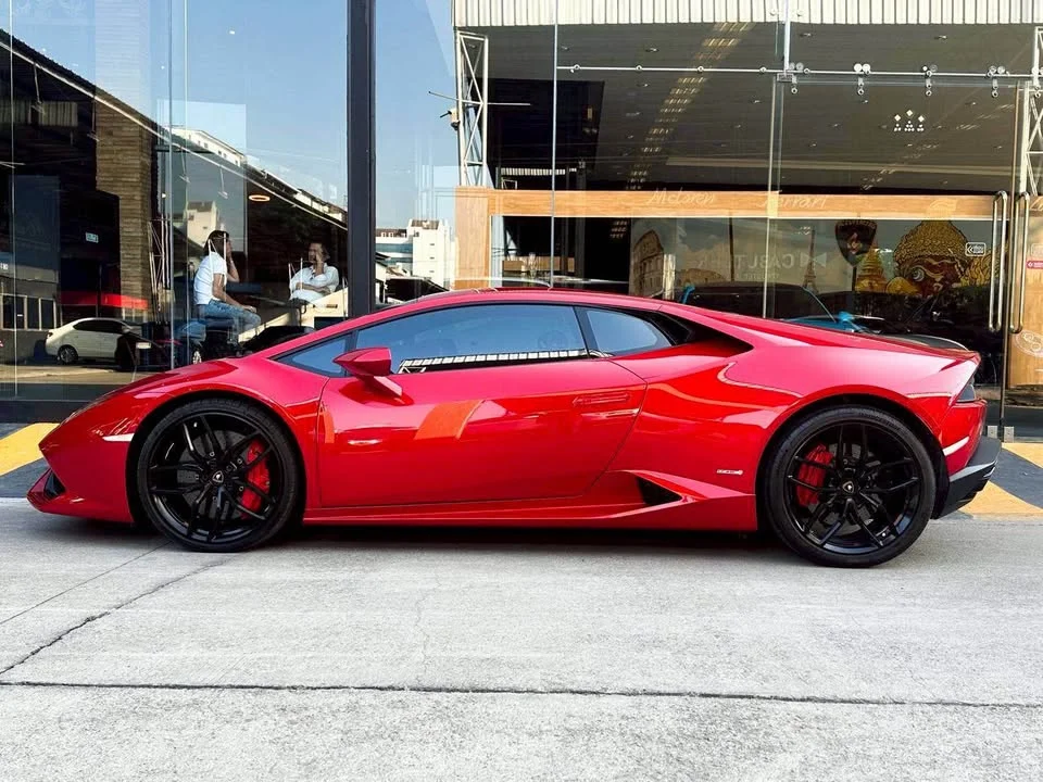2017 Lamborghini Huracan 2