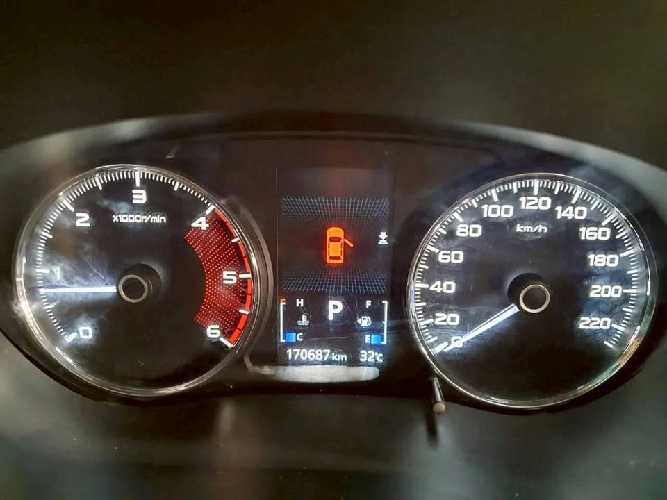 2016 Mitsubishi Pajero Sport III 2