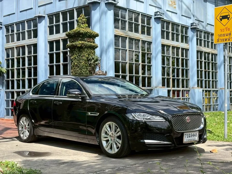 2018 Jaguar XF X260 2