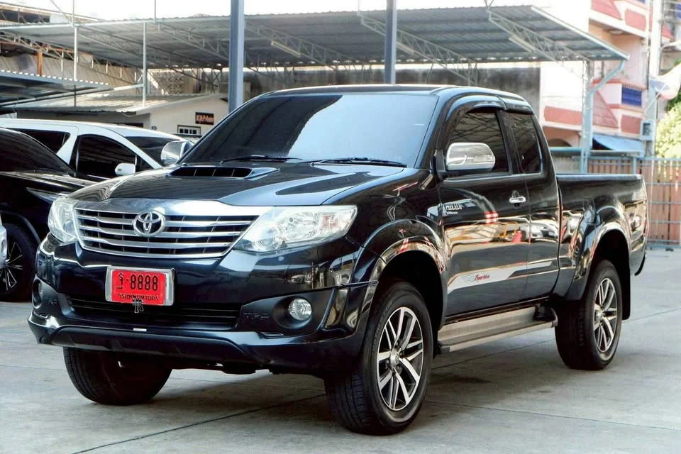 2014 Toyota Hilux VII 3