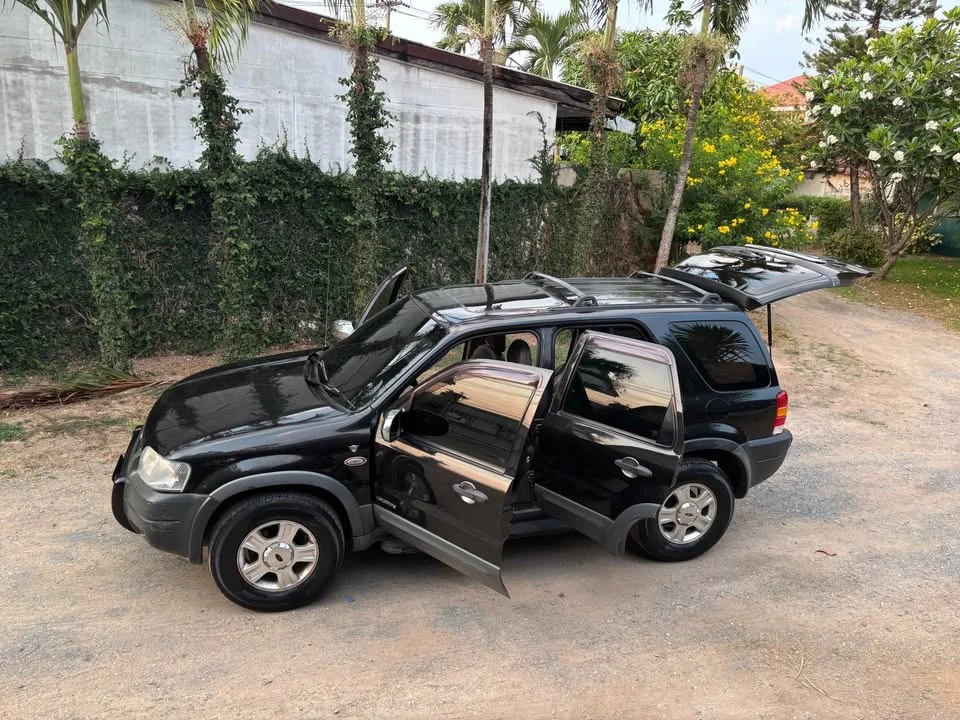 2003 Ford Escape I 3