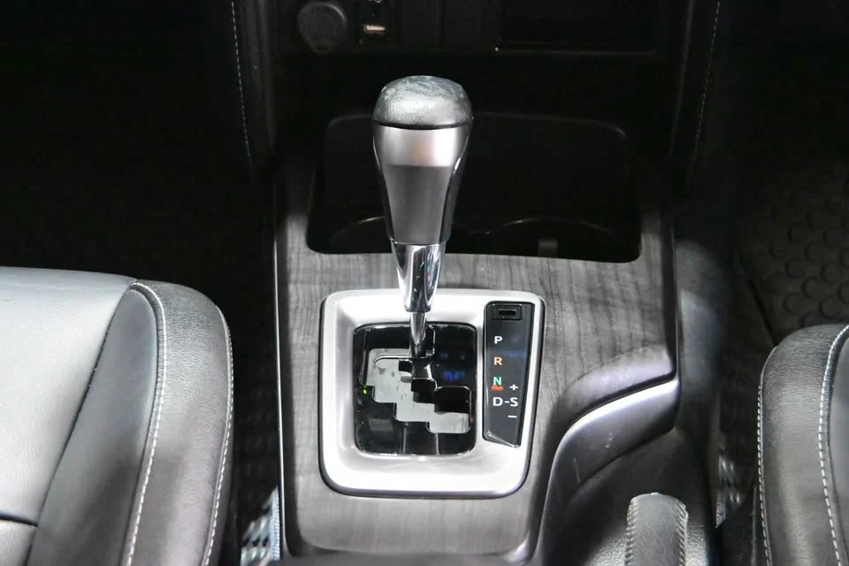 2023 Toyota Fortuner II 3