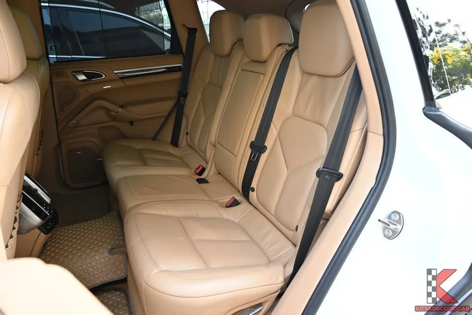 2012 Porsche Cayenne II 2