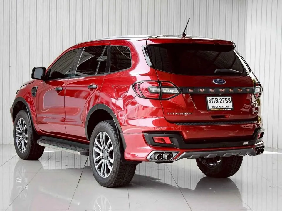 2019 Ford Everest II 3