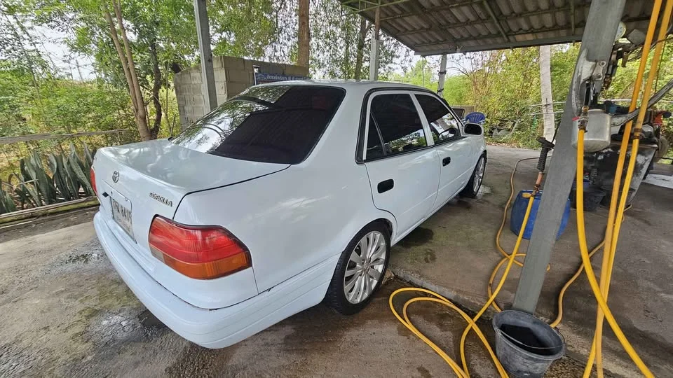 1997 Toyota Corolla Altis VIII (E110) 2