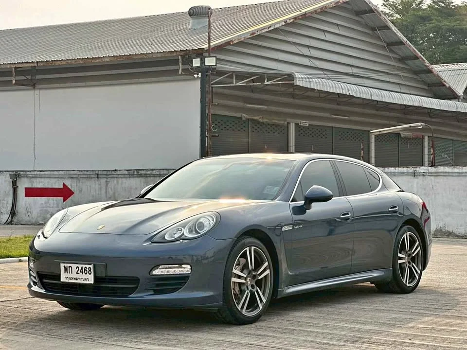 2012 Porsche Panamera I 2