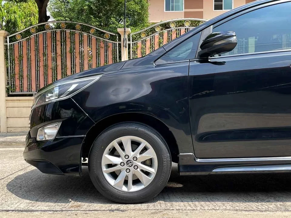2018 Toyota Innova II 3