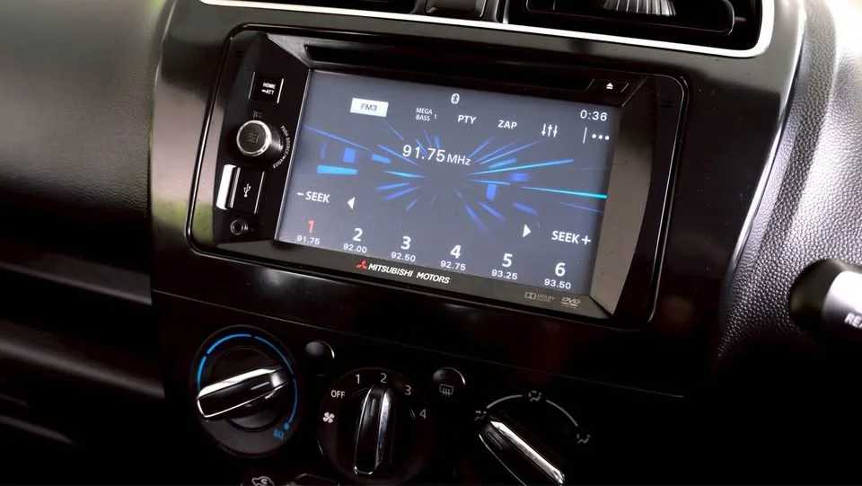 2018 Mitsubishi Mirage VI 3