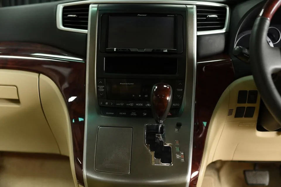 2009 Toyota Alphard, Vellfire II (AH20) 2