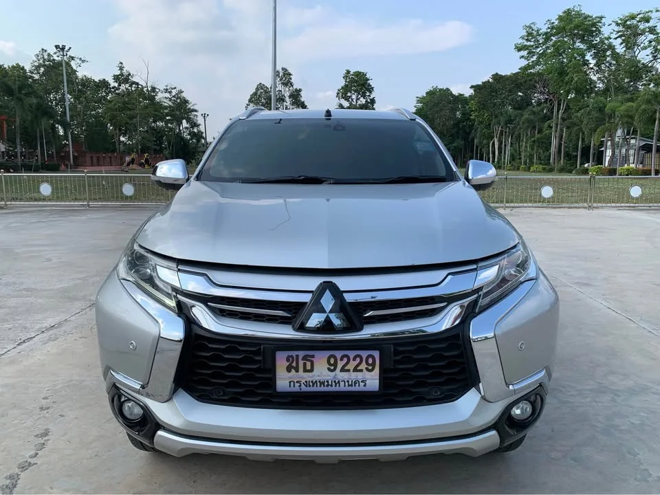 2015 Mitsubishi Pajero Sport III 3