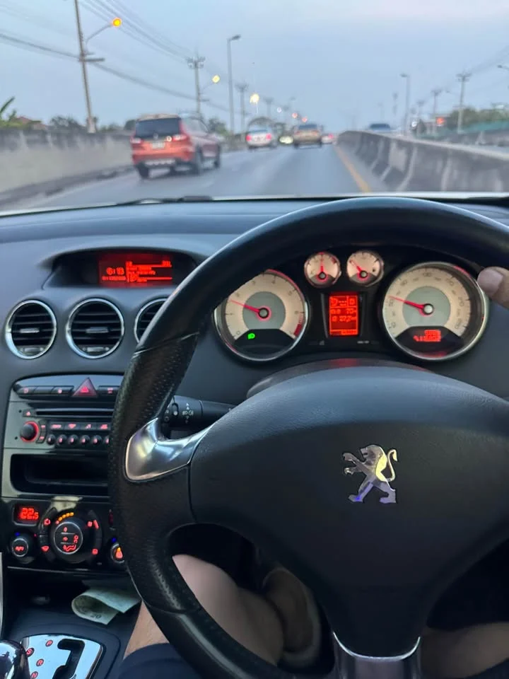 2016 Peugeot 408 I 3