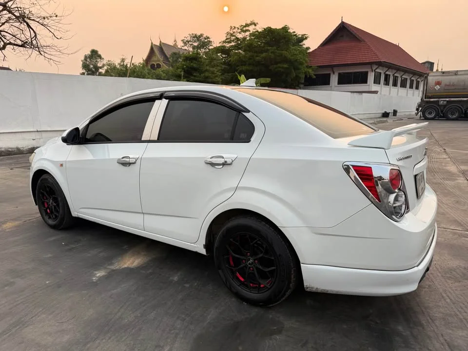 2012 Chevrolet Sonic 2