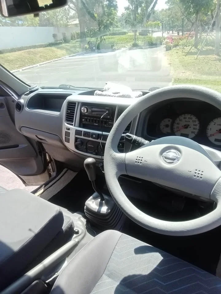 2007 Nissan Urvan V (E25) 2