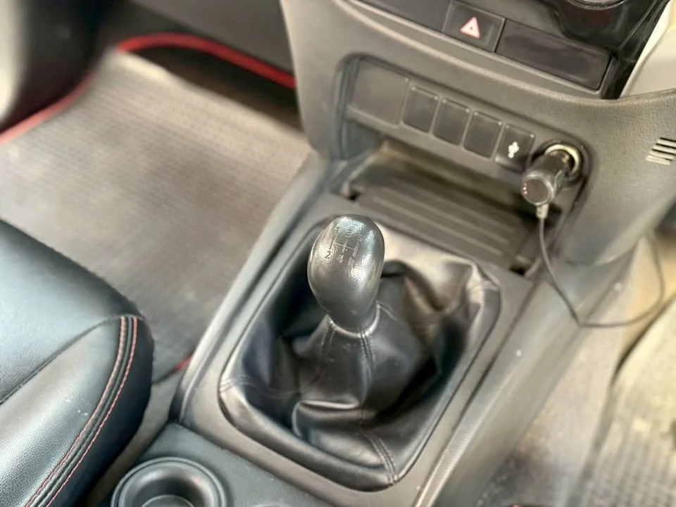 2023 Mitsubishi Triton V 3