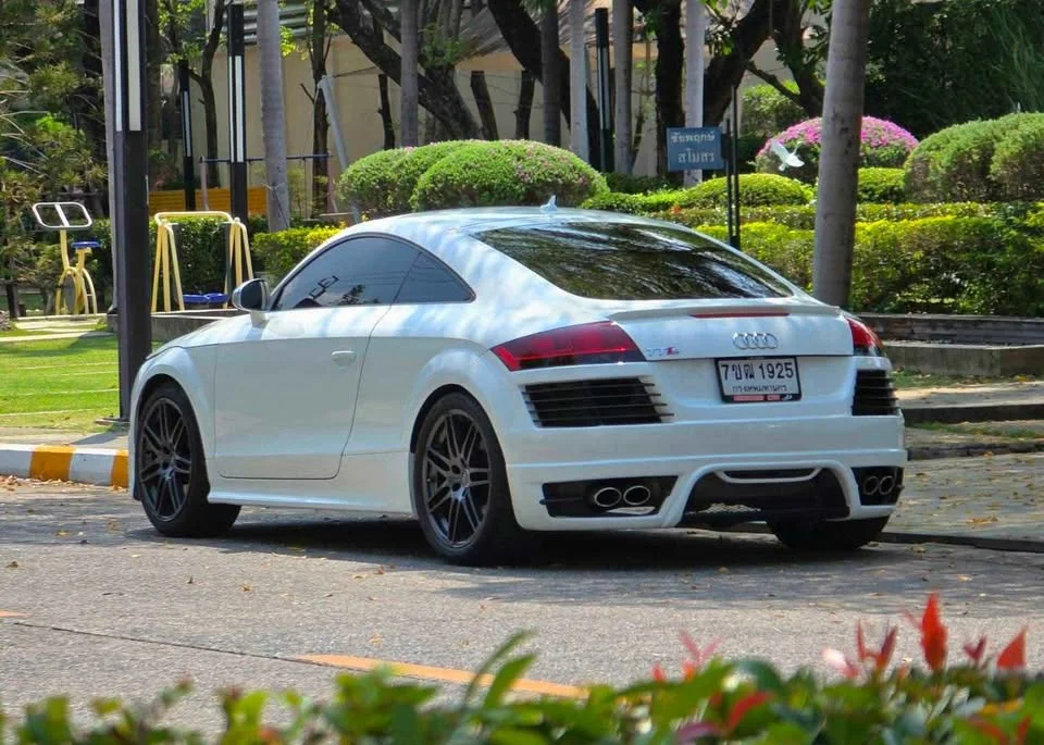 2011 Audi TT Mk2 3