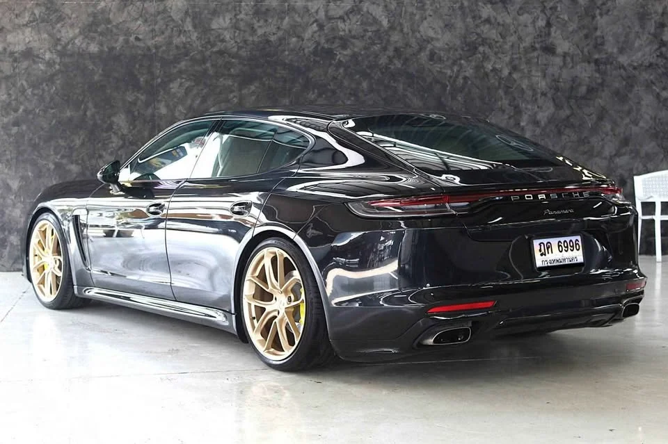 2012 Porsche Panamera II 3