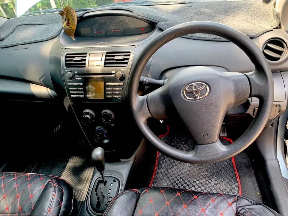 2010 Toyota Vios II 3