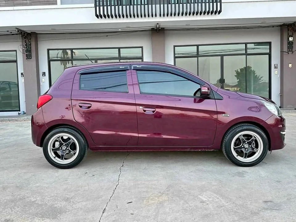 2017 Mitsubishi Mirage VI 2