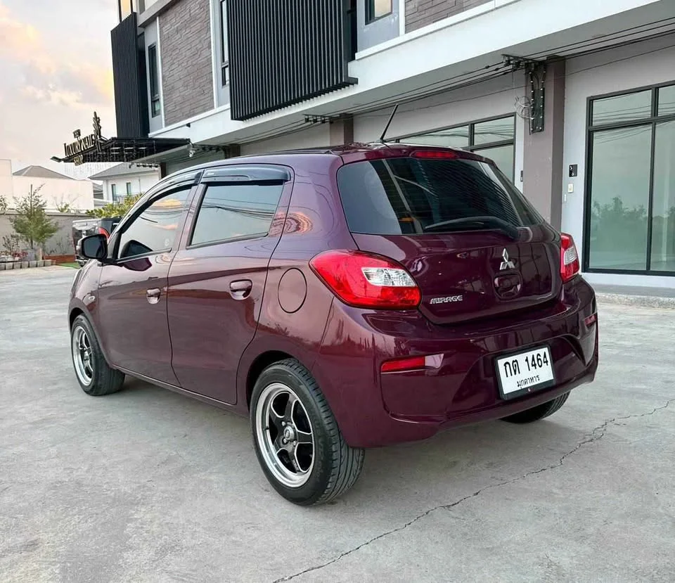 2017 Mitsubishi Mirage VI 3