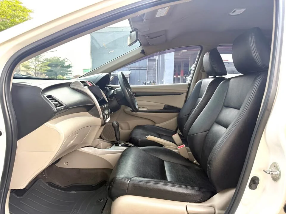 2012 Honda City V 3