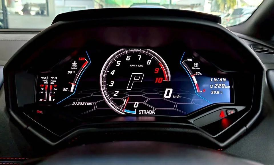 2022 Lamborghini Huracan 3