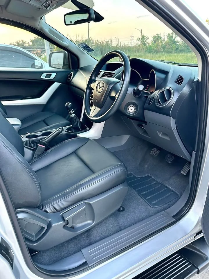 2012 Mazda BT-Series II 2