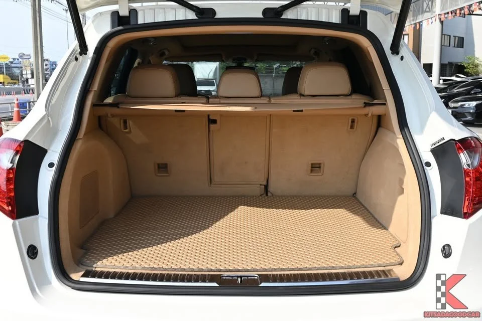 2012 Porsche Cayenne II 3