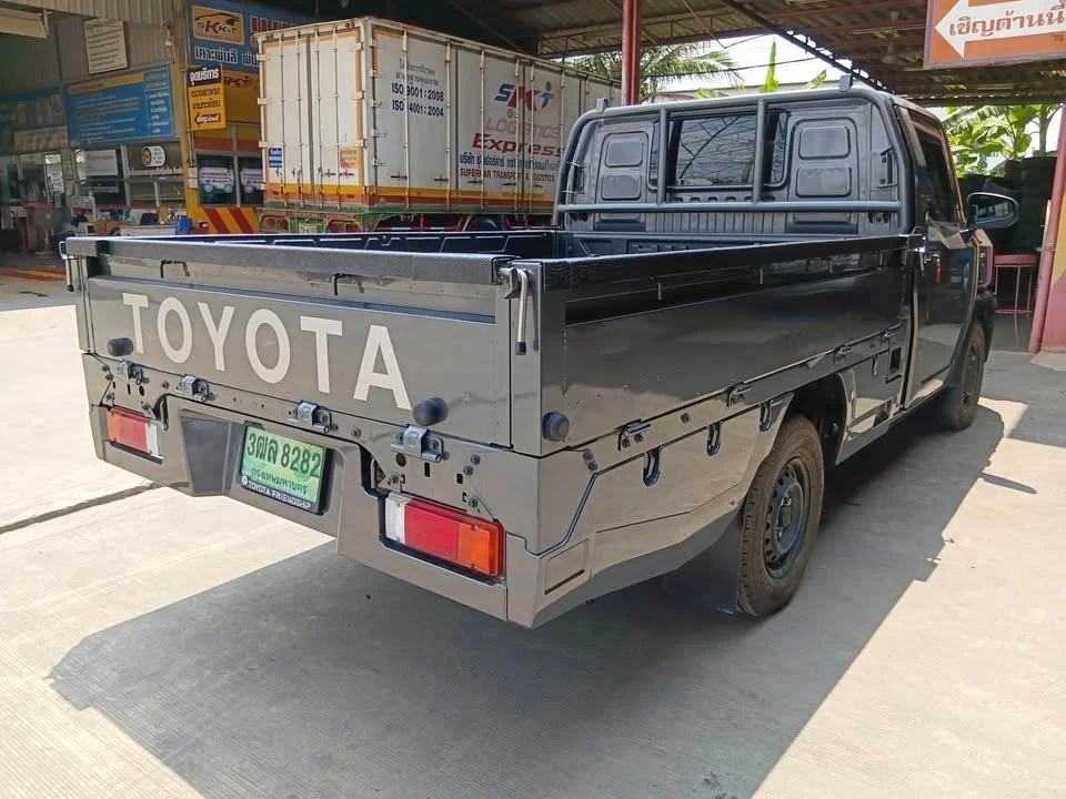 2025 Toyota Hilux Champ AN110 3