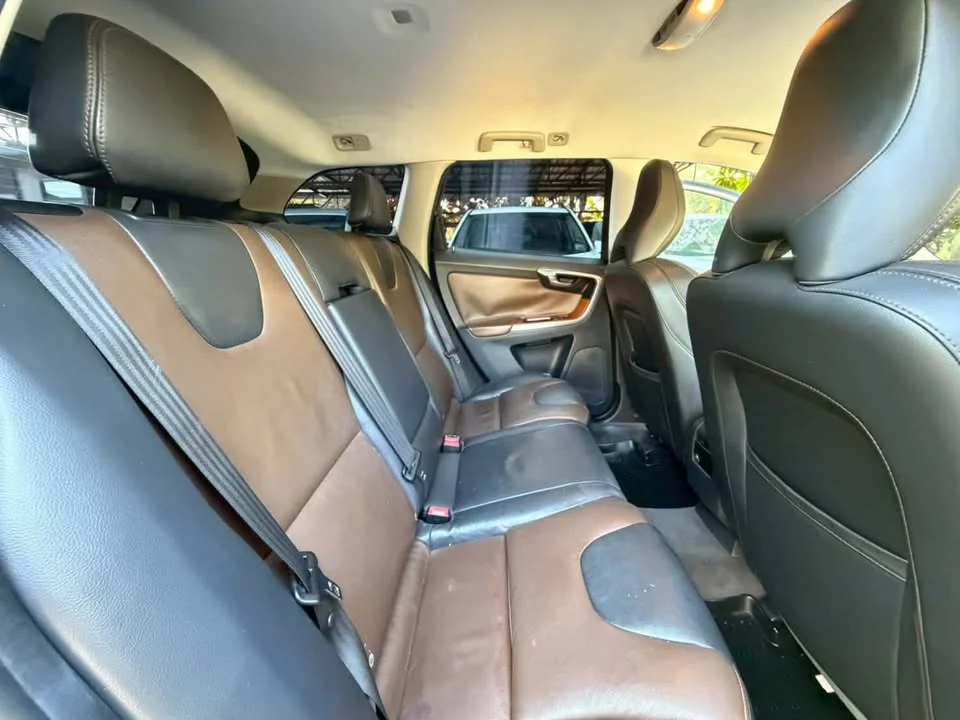 2016 Volvo XC60 I 2