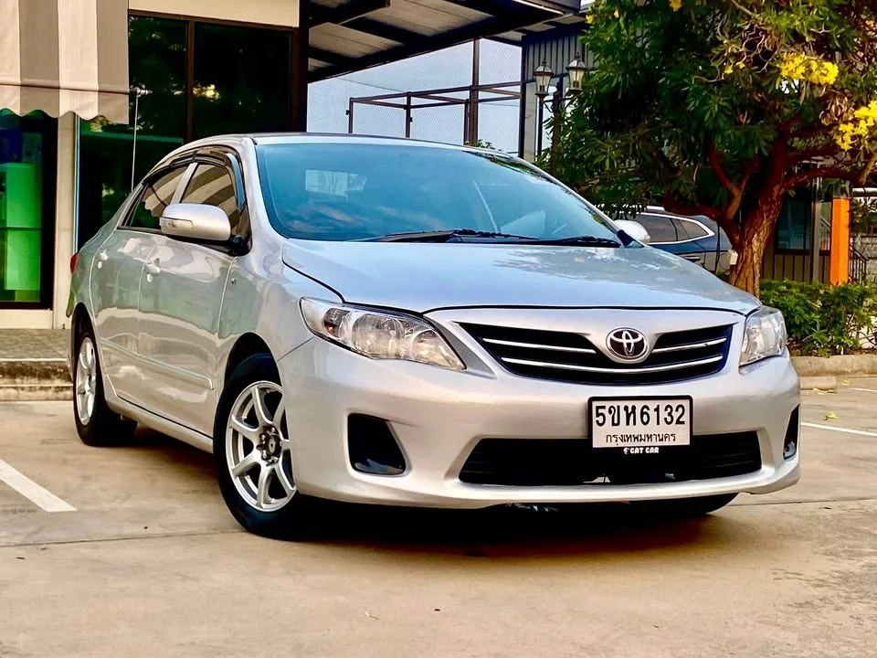 2012 Toyota Corolla Altis X (E140) 2