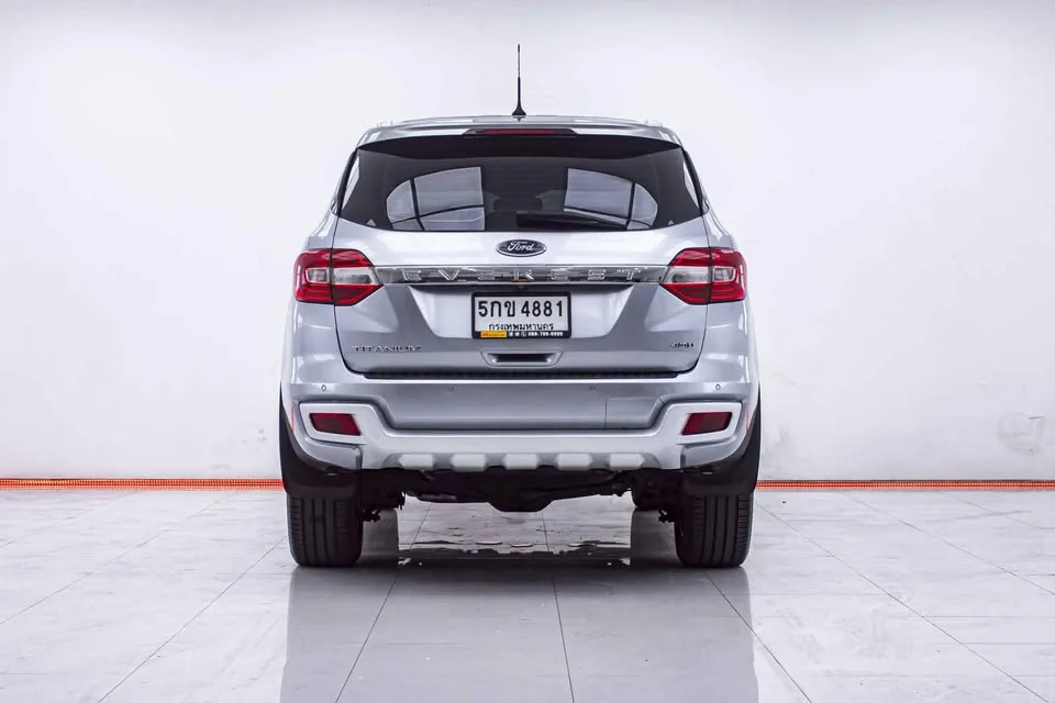 2016 Ford Everest II 3