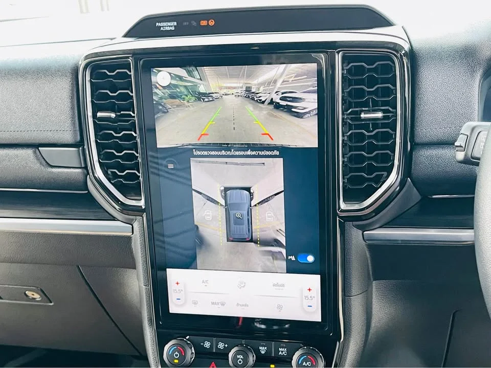 2023 Ford Everest III 3