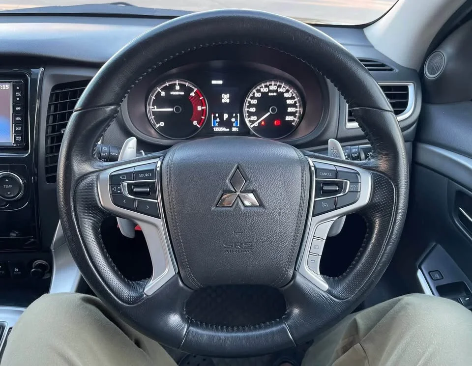 2015 Mitsubishi Pajero Sport III 2