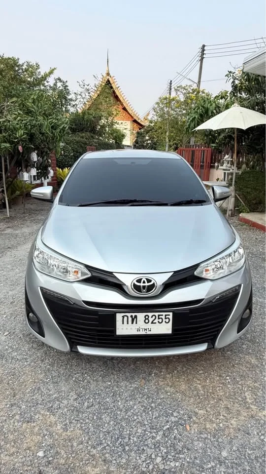 2017 Toyota Yaris ATIV III 2