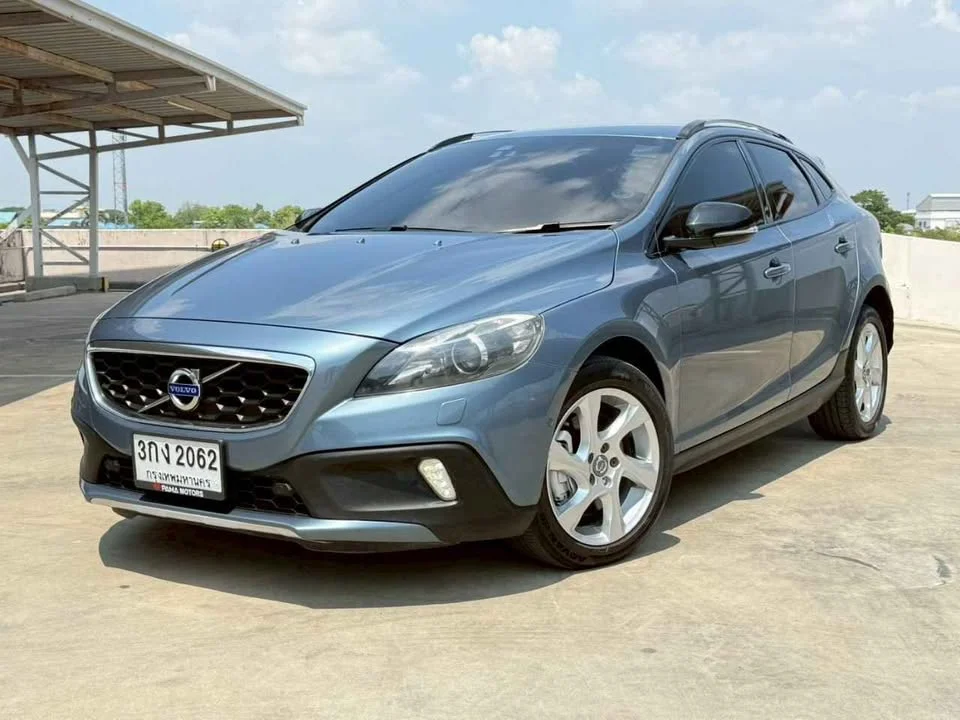 2014 Volvo V40 II 2